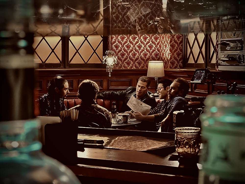A still from Inside Man (2023). 