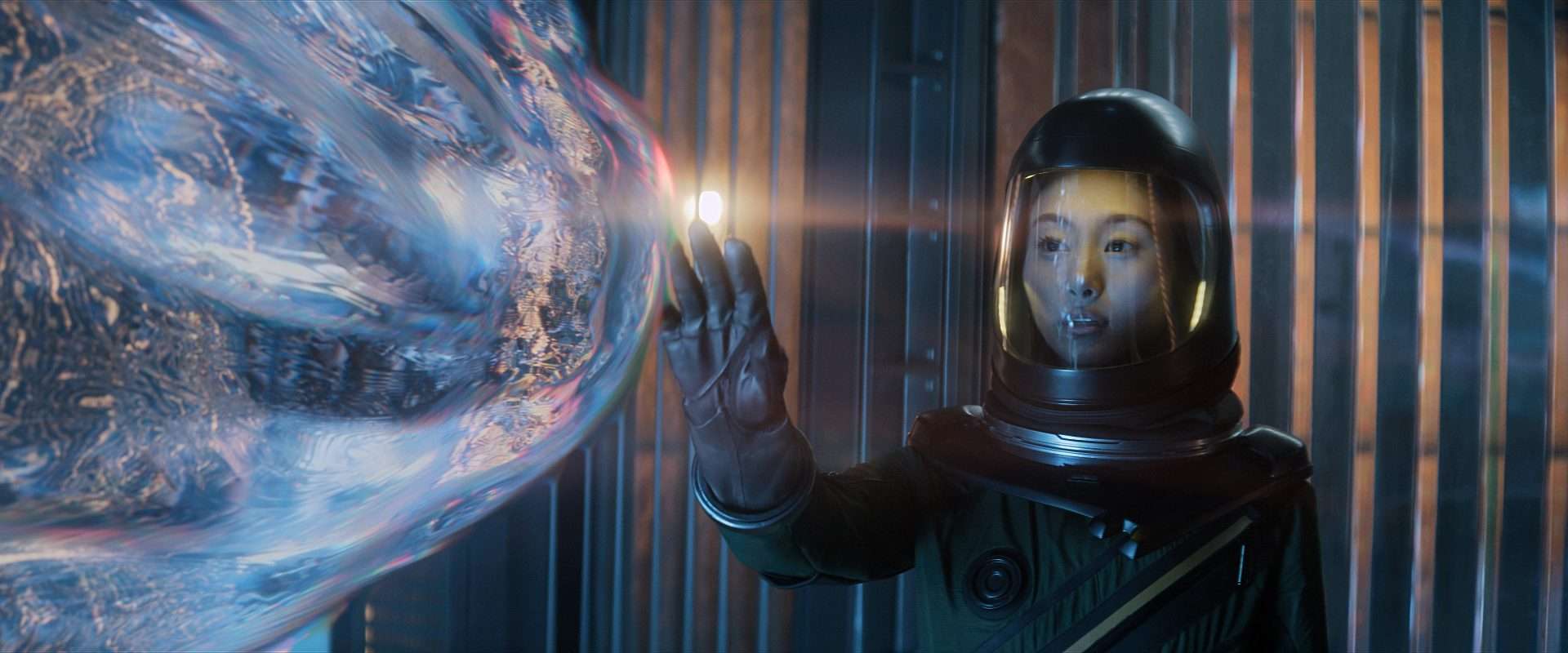 A still from Invasion (Season 2), Episode 1.