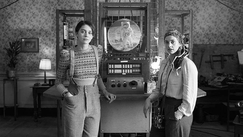 A still from Lola (2023). 