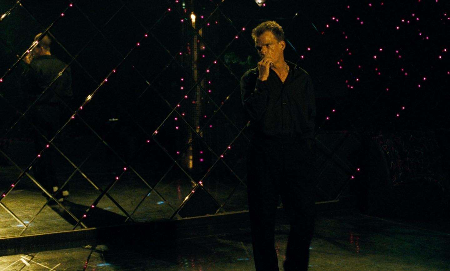 10 Best Movies That End in Dance Beau travail (1999)