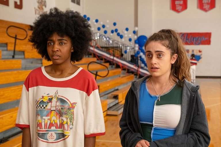 Bottoms (2023) Movie Review: This Raunchy Teen Comedy Is One of the Most Committed Satires of the Year 