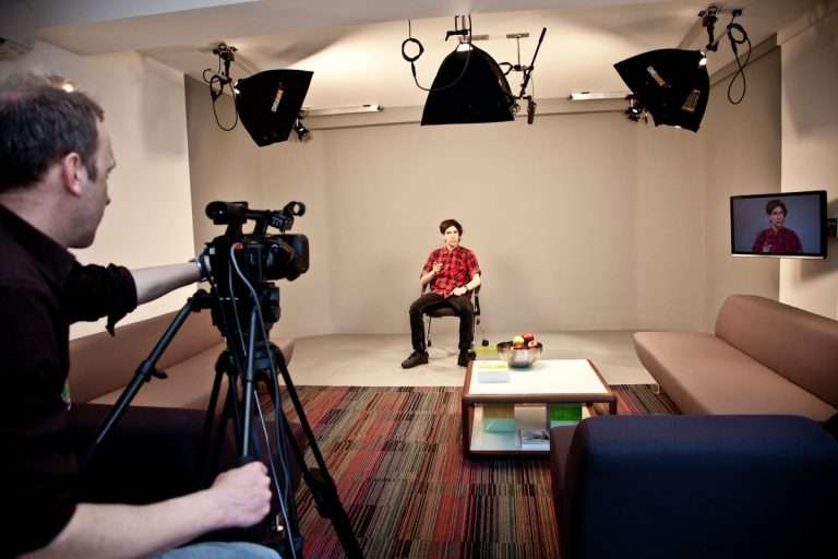 How Can I Get Auditions for Acting?