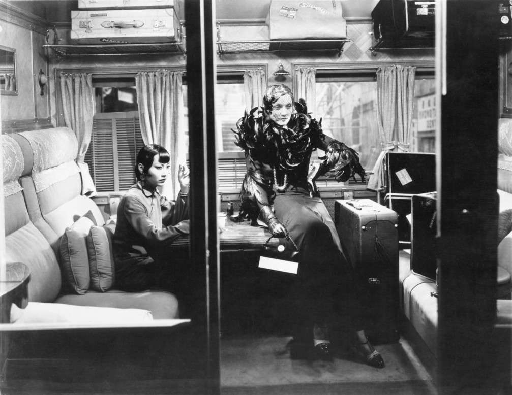 Train Movies_Shanghai Express (1932)
