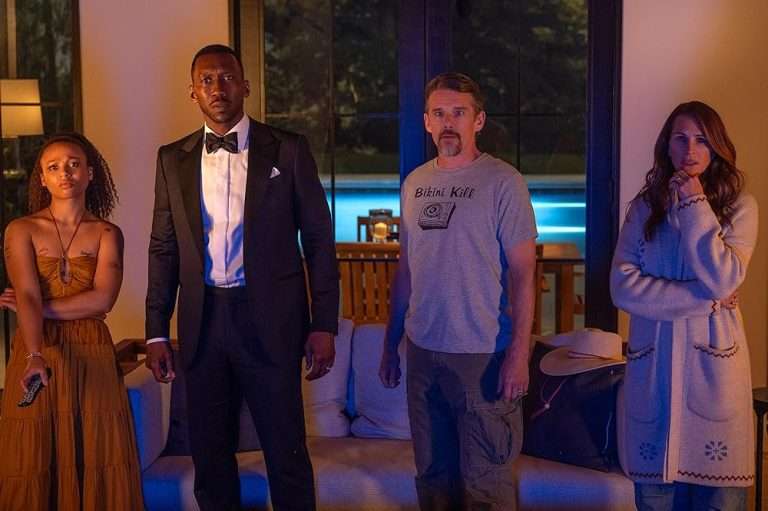 Leave the World Behind (2023) Movie Review: A Frightful Deconstruction of America’s Superiority Complex
