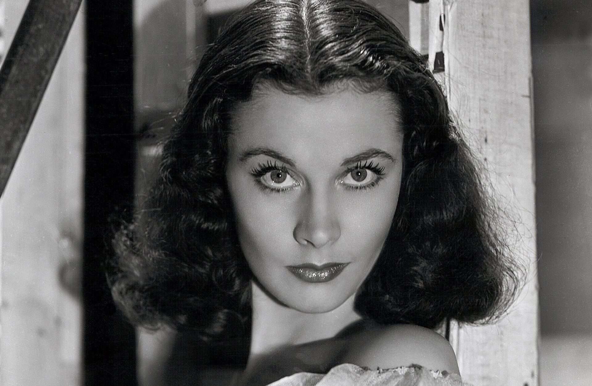 Vivien Leigh Sidewalks of London (1938)