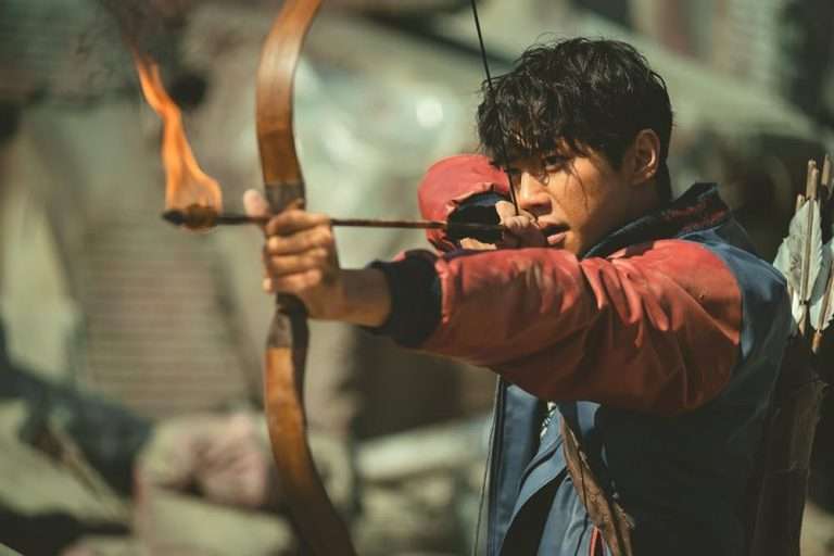 Badland Hunters (2024) Movie Review & Ending Explained: Does Nam-san Rescue Su-na in the End?