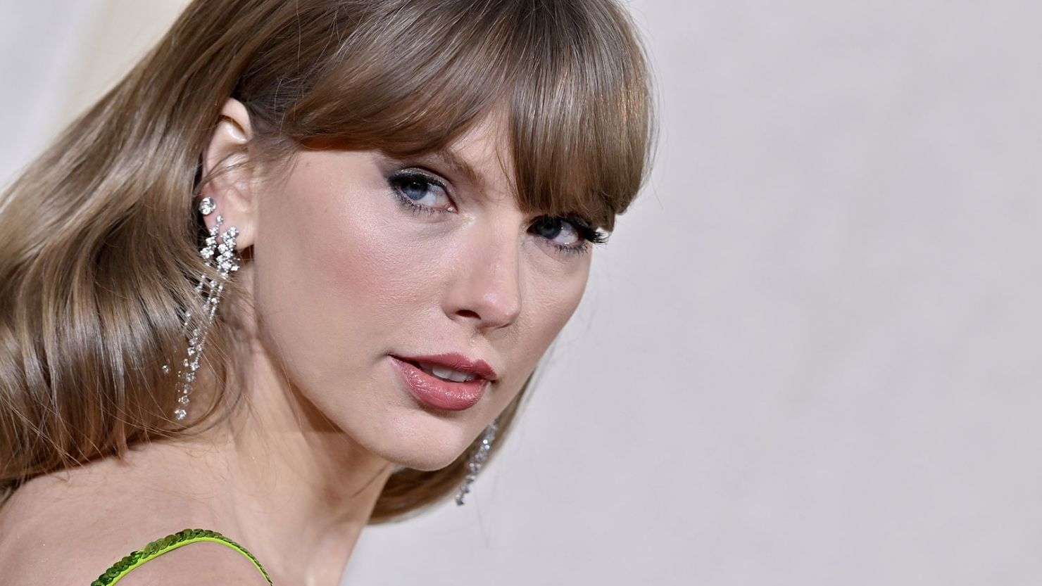 Swifties United Against AI-generated Deepfake Image Targetting Taylor Swift