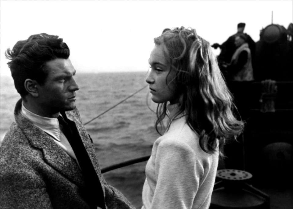 The Damned (1947)_Submarine Movies