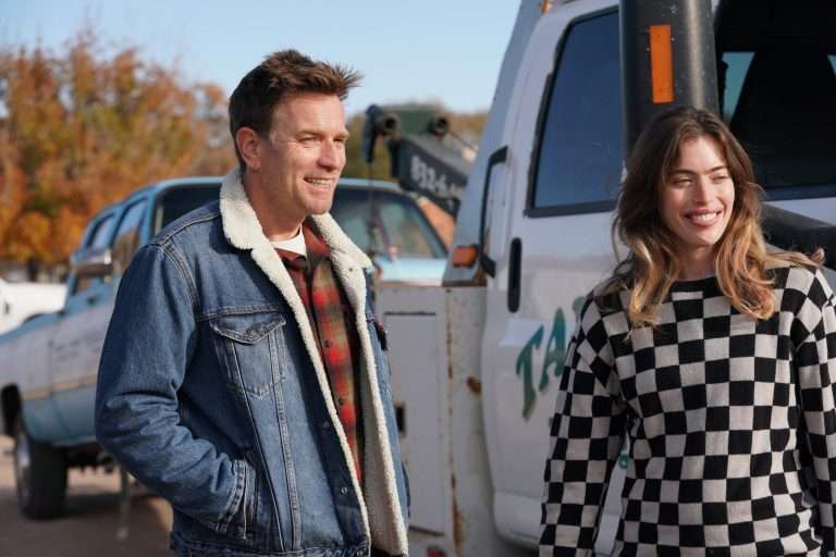 Bleeding Love (2023) Movie Ending Explained: What Does The Daughter Decide?