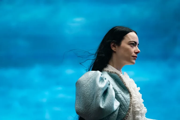 Objectification or Empowerment: Exploring the Male Gaze in Yorgos Lanthimos’ ‘Poor Things’