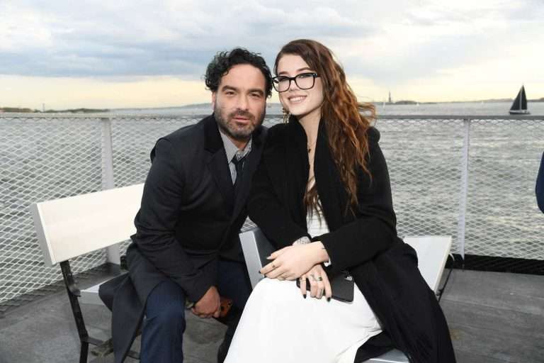 Big Bang Theory Actor Johnny Galecki Welcomes Daughter with New Wife