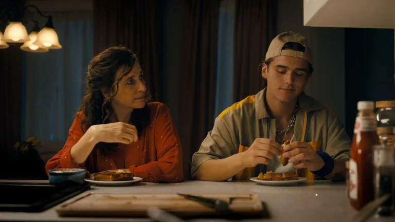 Suze (2025) Movie Review: Disarmingly Endearing Comedy Is Warm And Fuzzy