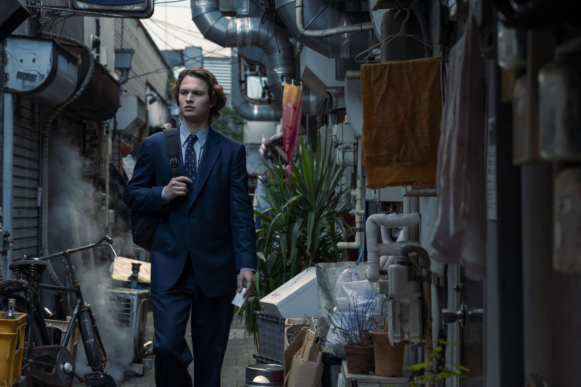 A still from Tokyo Vice Season 2 Episode 1.