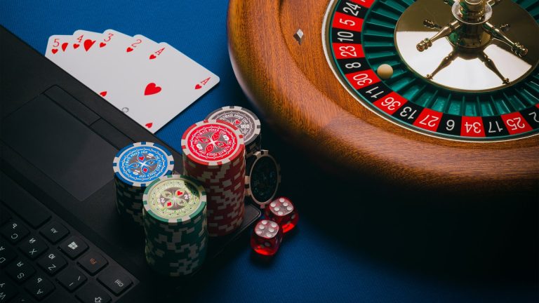 What Time of the Day Is the Best for Gambling
