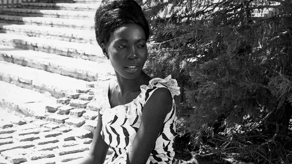 Kelly Reichardt's Cinematic Influences A Top 10 List - Black Girl (1966)
