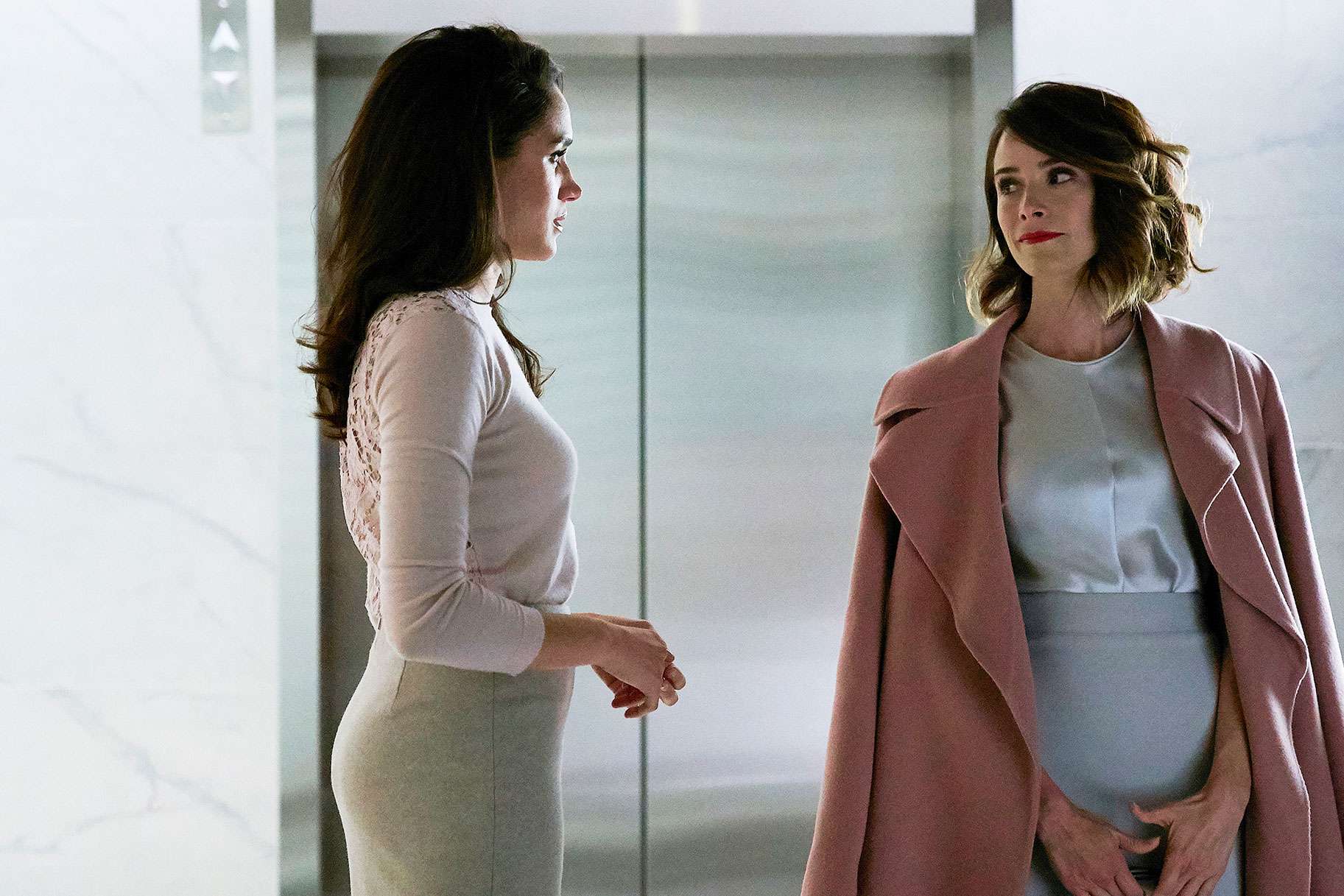 Suits Cast & Characters - Abigail Spencer as Dana Scott