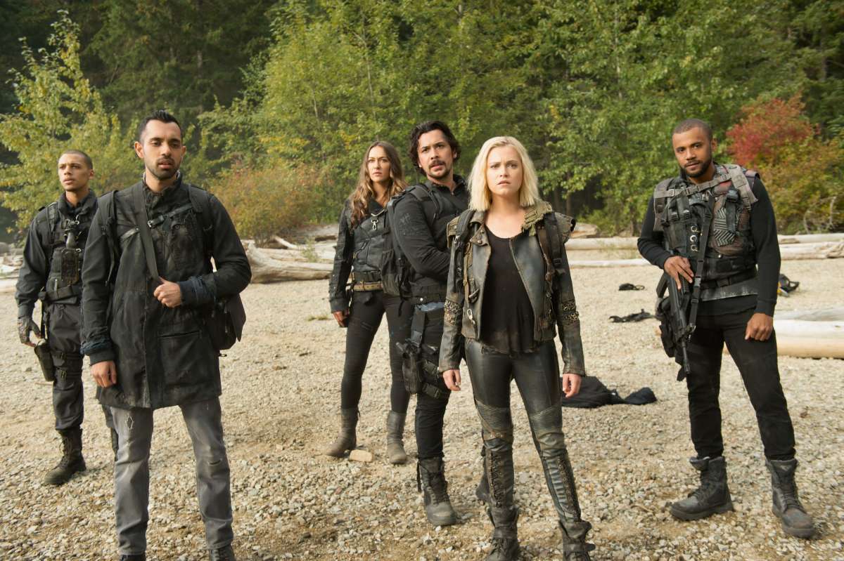 6 Shows To Watch If You Like 'Fallout' - The 100