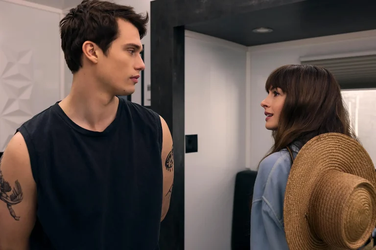 Anne Hathaway Recounts Experience of Being Asked to “Make Out” With 10 Different Men for a Chemistry Test
