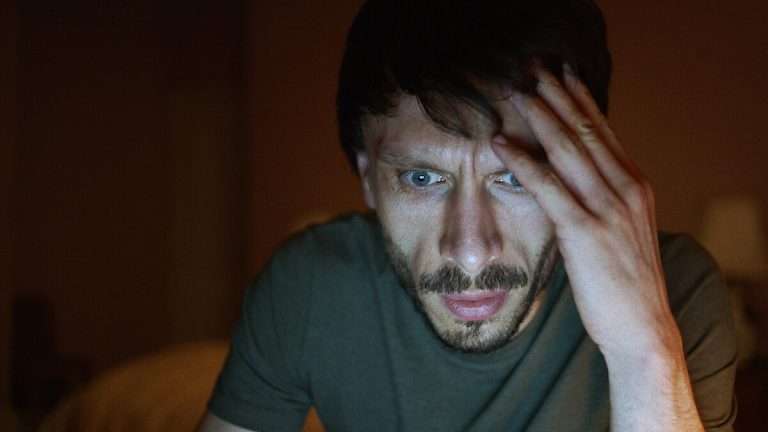 Baby Reindeer (Season 1) ‘Netflix’ Review: Uncomfortable, Mature and Poignant Look at Trauma and the Consequent Self-Hatred and Self-Sabotage