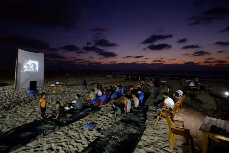 Jonathan Glazer Joins Spike Lee, Olivia Colman, Susan Sarandon, and Paul Mescal in Offering Gifts for “Cinema For Gaza Fundraiser”