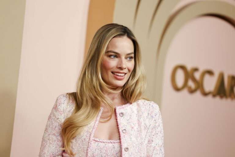 Margot Robbie Teams Up with Lionsgate to Produce ‘Monopoly’ Movie