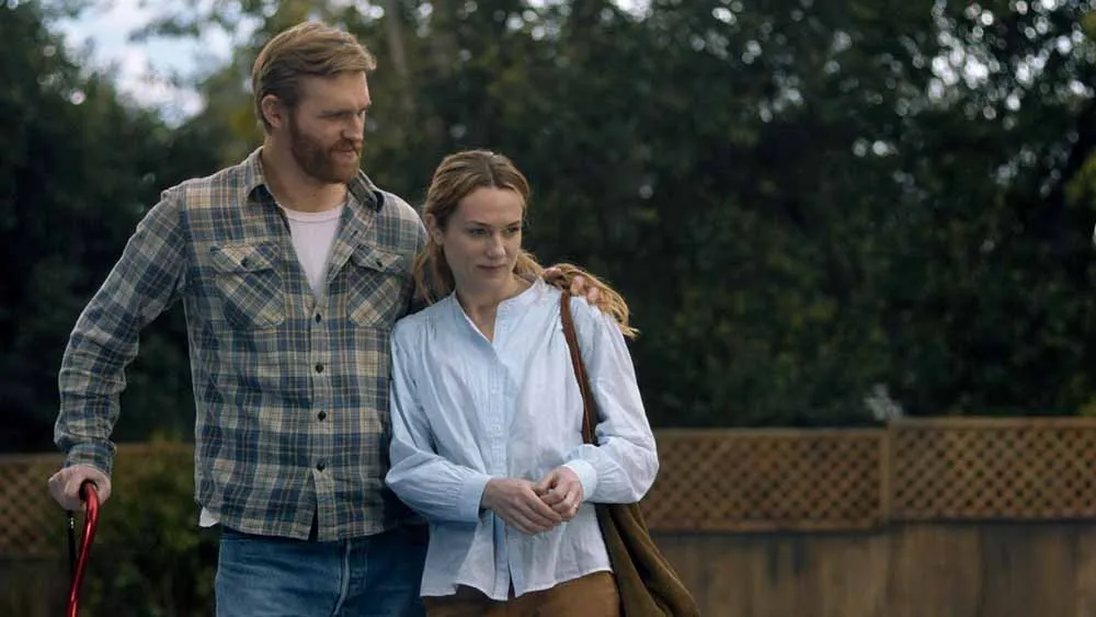 A still from Night Swim (2024). 