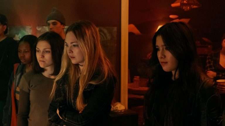 Under the Bridge Episode 3: Recap & Ending Explained – What does Josephine Find in Kelly’s Wardrobe?