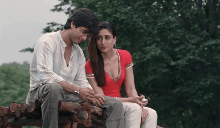 Shahid Kapoor and Kareena Kapoor in Jab We Met by Imtiaz Ali