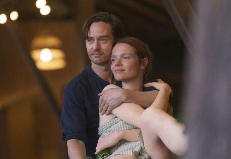 A Million Minutes (Eine Million Minuten, 2024) Movie Review: An Endearing Drama about A Family’s Journey of Self-Discovery