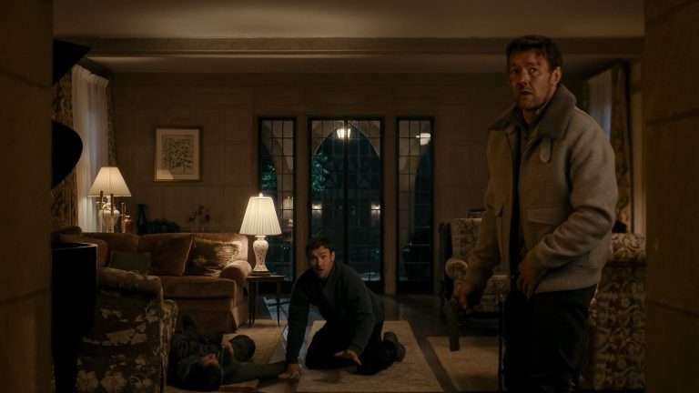 Dark Matter (Season 1 Finale), Episode 9: Review, Recap & Ending Explained – Why does Jason 2 help the Dessens escape?