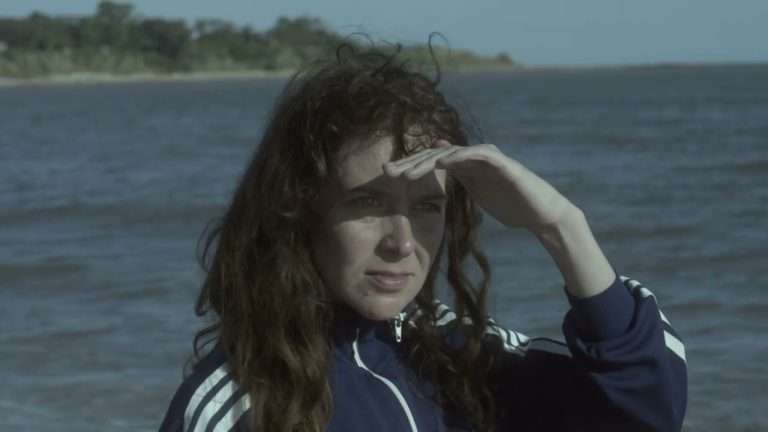 Don’t You Let Me Go (2024) ‘Tribeca’ Movie Review: Richly Beguiling, Dreamlike Burrowing Out of Grief