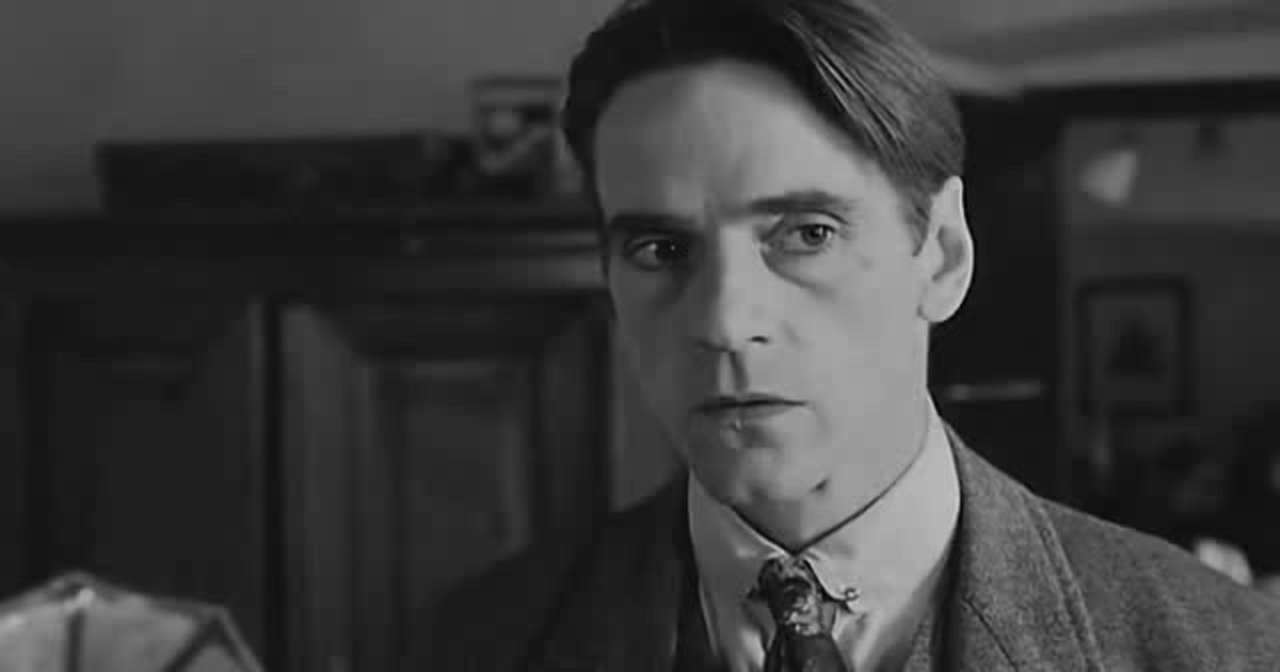Kafka (1991) Jeremy Irons