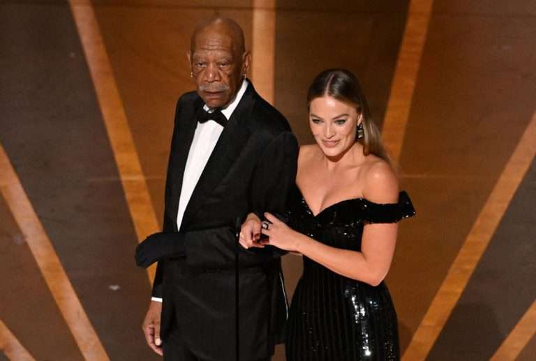 The Story Behind Morgan Freeman’s Gloved Left Hand: A Tale of Resilience