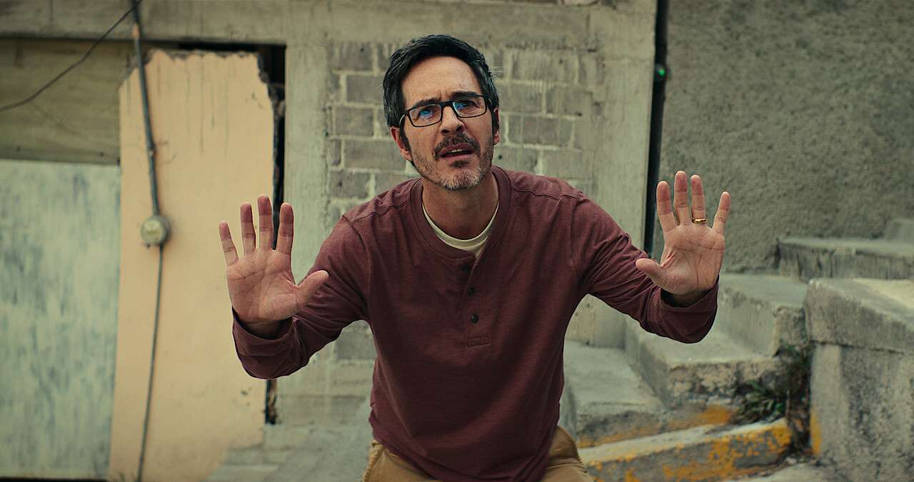 Non Negotiable (No Negociable, 2024) Movie Review & Ending Explained