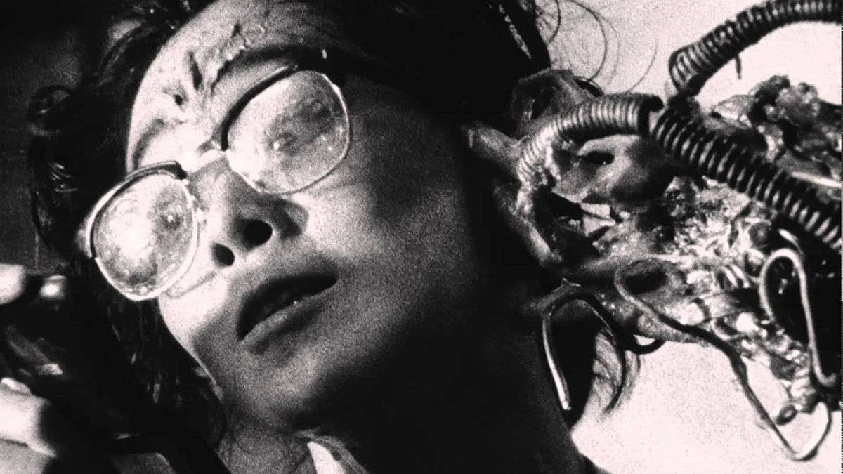 Tetsuo: The Iron Man (1989)