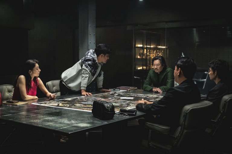 Tokyo Swindlers (Season 1) Review, Recap, & Ending Explained: Why did Takumi Become a Land Swindler?