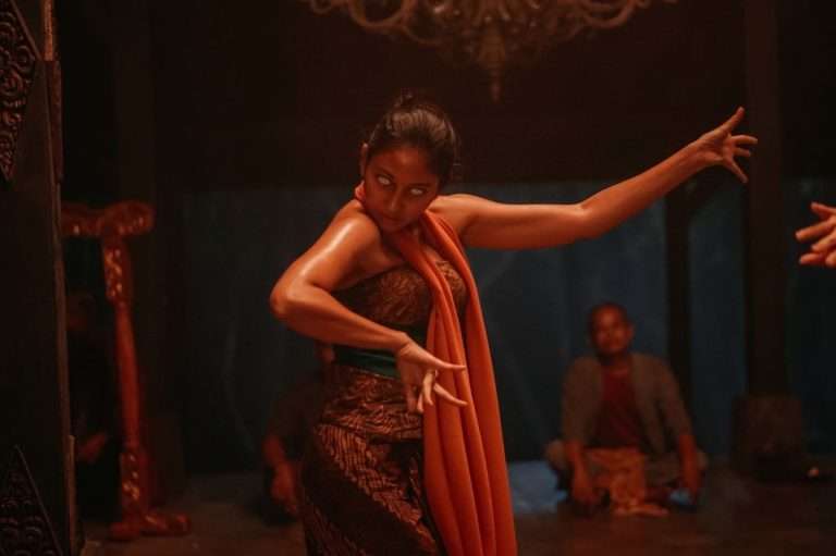 Dancing Village: The Curse Begins (Badarawuhi di Desa Penari, 2024) Movie Ending Explained: Can Mila Break the Ancient Curse?