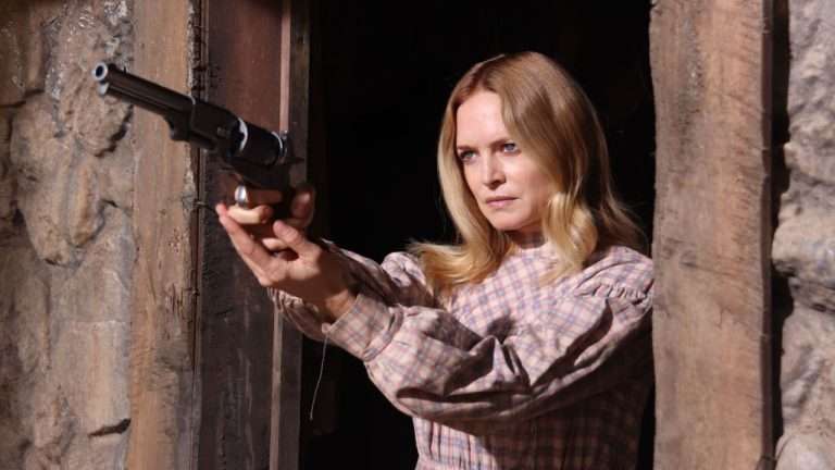 Place of Bones (2024) Movie Ending Explained: What Does Calhoun Learn about the Mother-Daughter Duo Before Dying?