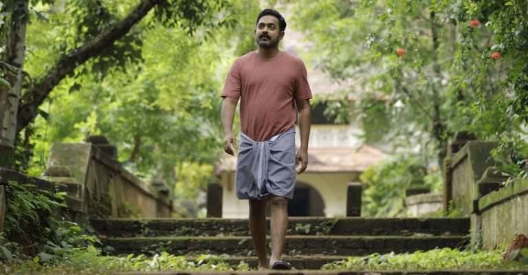 Kishkindha Kaandam (2024) Movie Review: Vijayaraghavan Shoulders This Profound Mystery Drama on Moral Ambiguity & Parental Love