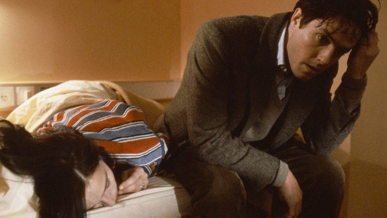 Bitter Moon (1992)