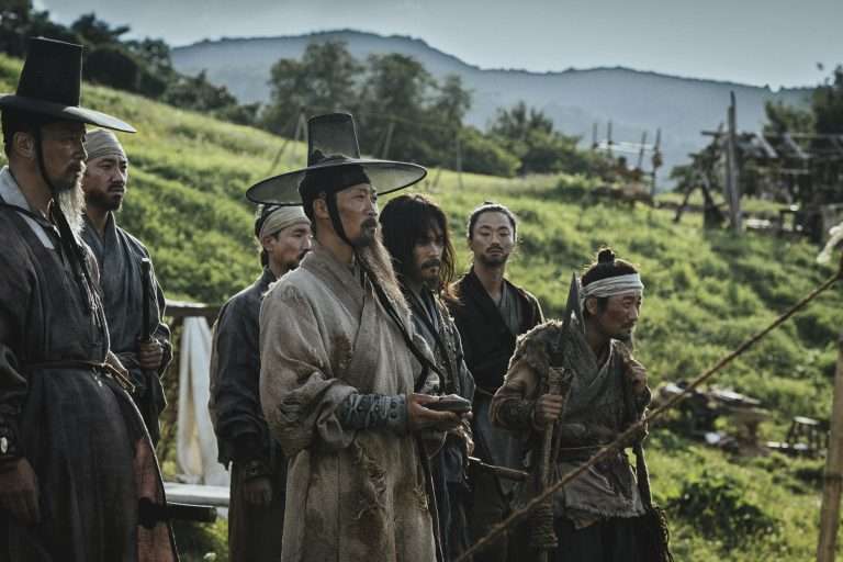Uprising (2024) Netflix Movie Ending Explained: Can Cheon Yeong Destroy Genshin Kikkawa and Survive the War?