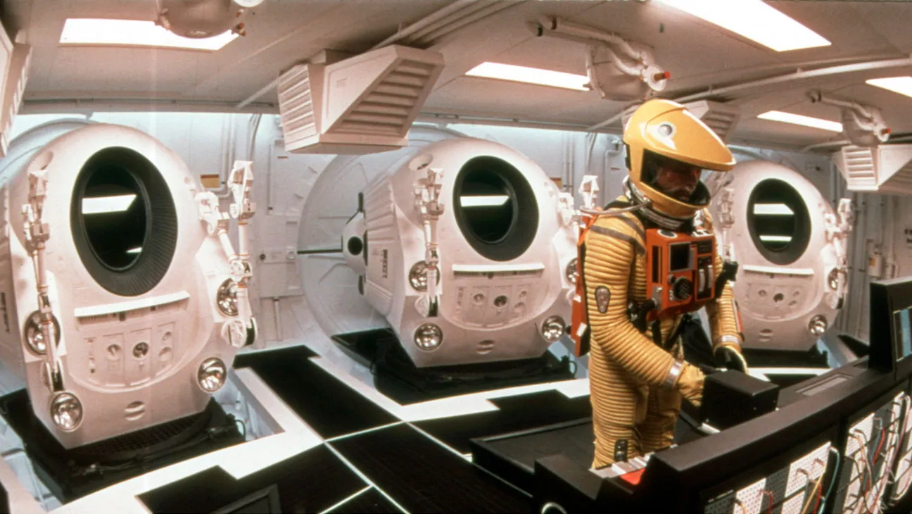 2001 A Space Odyssey (1968) 8 Movie Reviews That Are Fun to Read in Retrospect