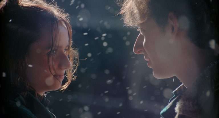 Christmas Eve in Miller’s Point (2024) Movie Review: A Gorgeous, Bittersweet Tale of a Raucous Celebration that You Would be Eager to Revisit