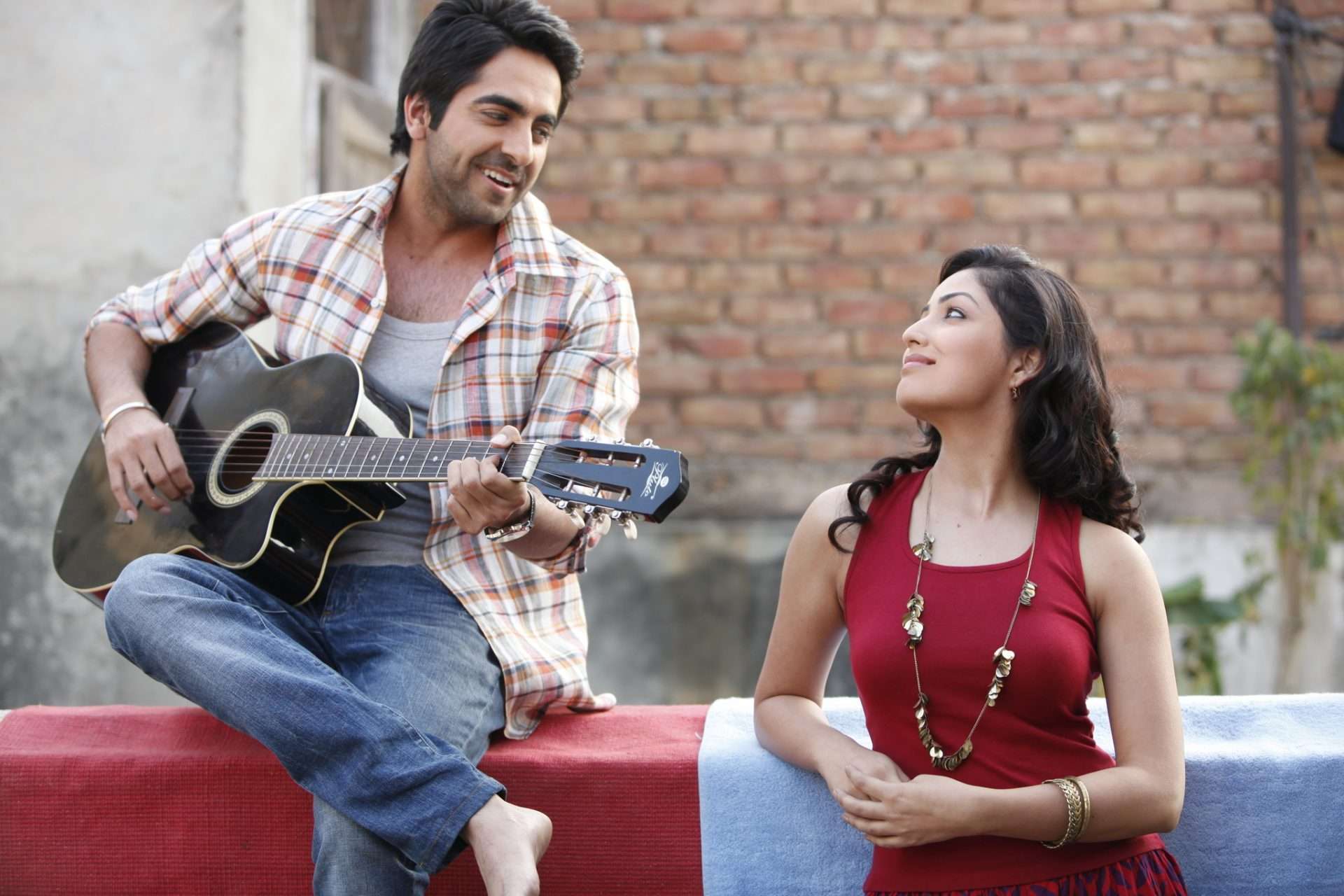 Vicky Donor (2012)