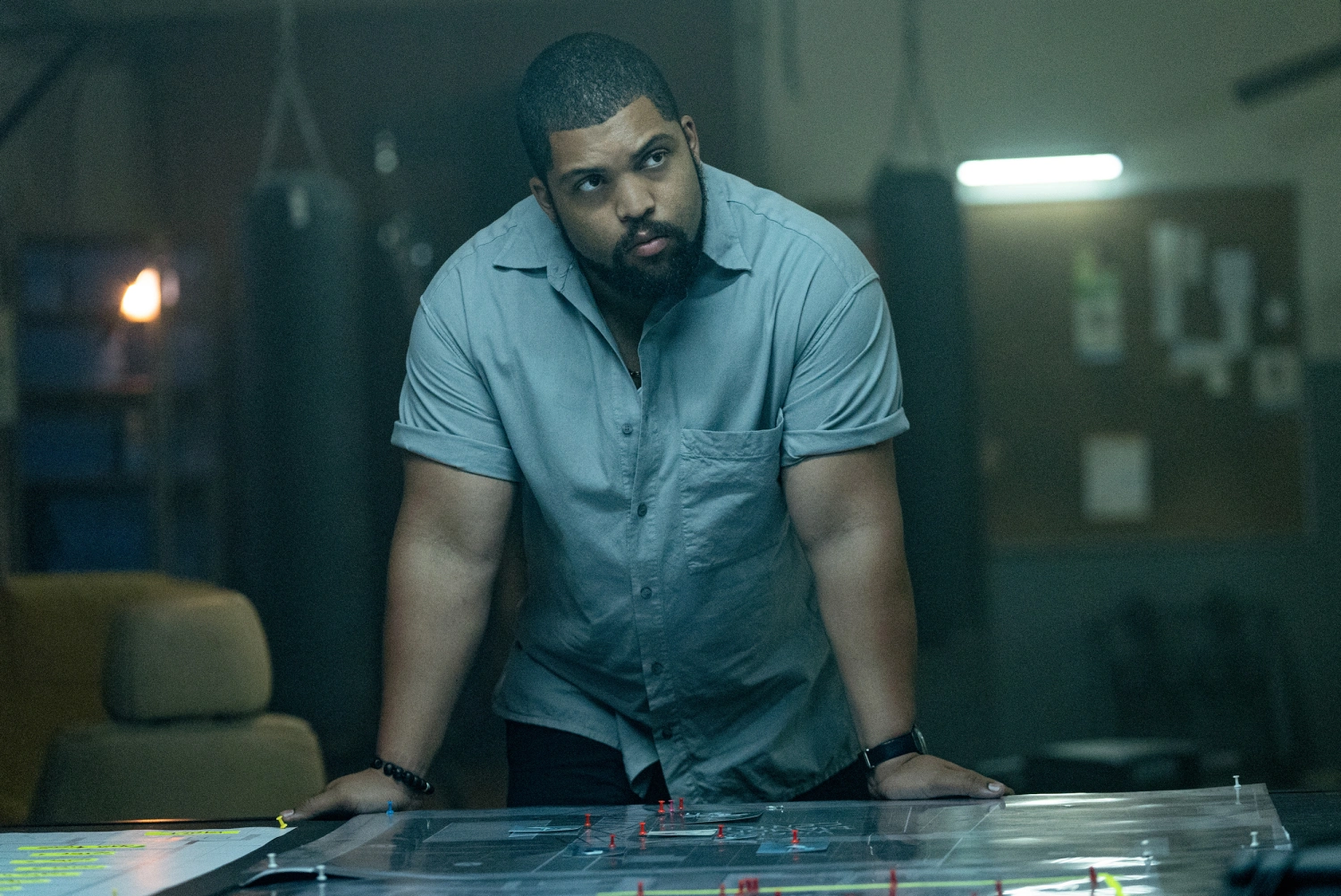 A still from Den of Thieves 2 (2025). 
