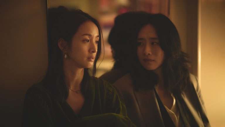 Blind Love (2025) ‘IFFR’ Review: Julian Chou’s Unfussy Family Drama Uncovers Repression with Delicate Strokes