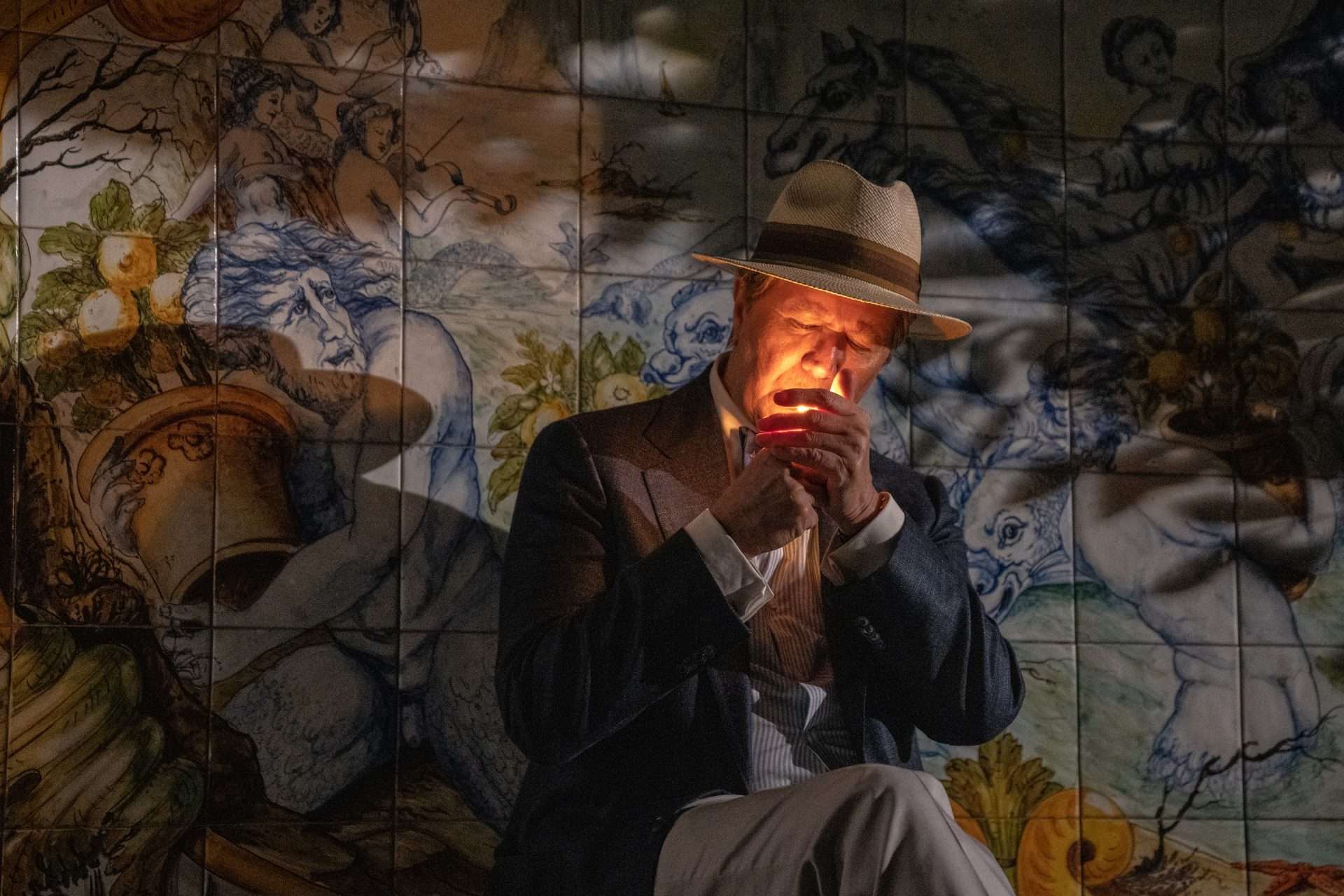 A still from Parthenope (2025).