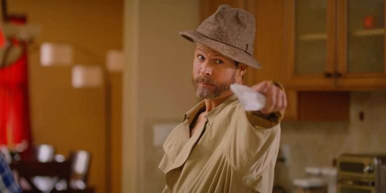 The Stress Is Killing Me (2025) Movie Review: Nostalgia-Dipped Mid-Life Crisis Comedy Is Loosely Bound and Unfunny