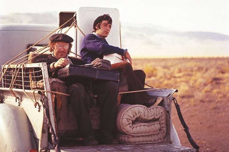 Scarecrow (1973) Movie Review: A Tender Ode to Unlikely Friendship and Lost Dreams