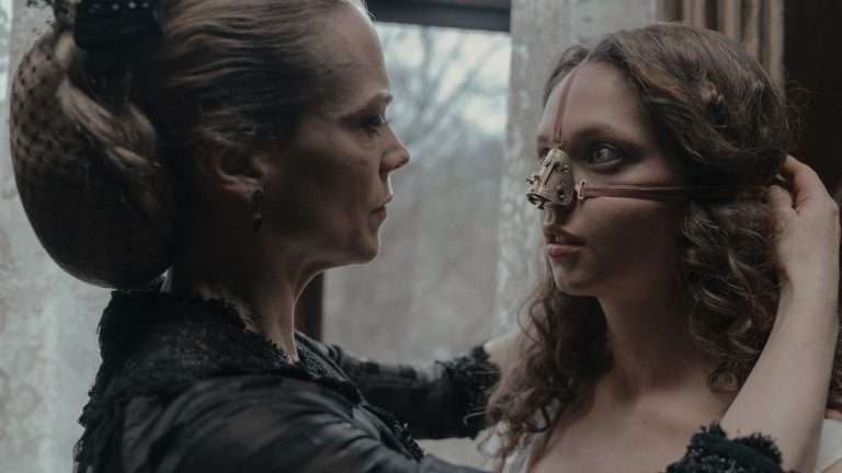 The Ugly Stepsister (Den stygge stesøsteren, 2025) Movie Review: A Cinderella Story Soaked In Nasty, Subversive Body Horror